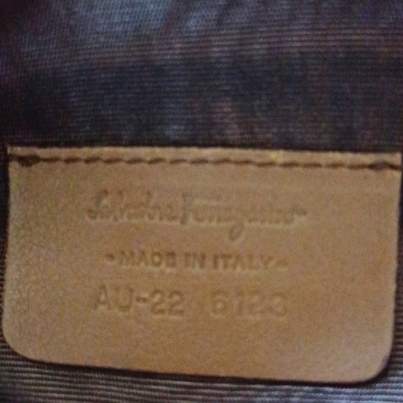 Salvatore Ferragamo Vintage Signature Print Canvas Mini Shoulder Bag - Picture 6 of 7